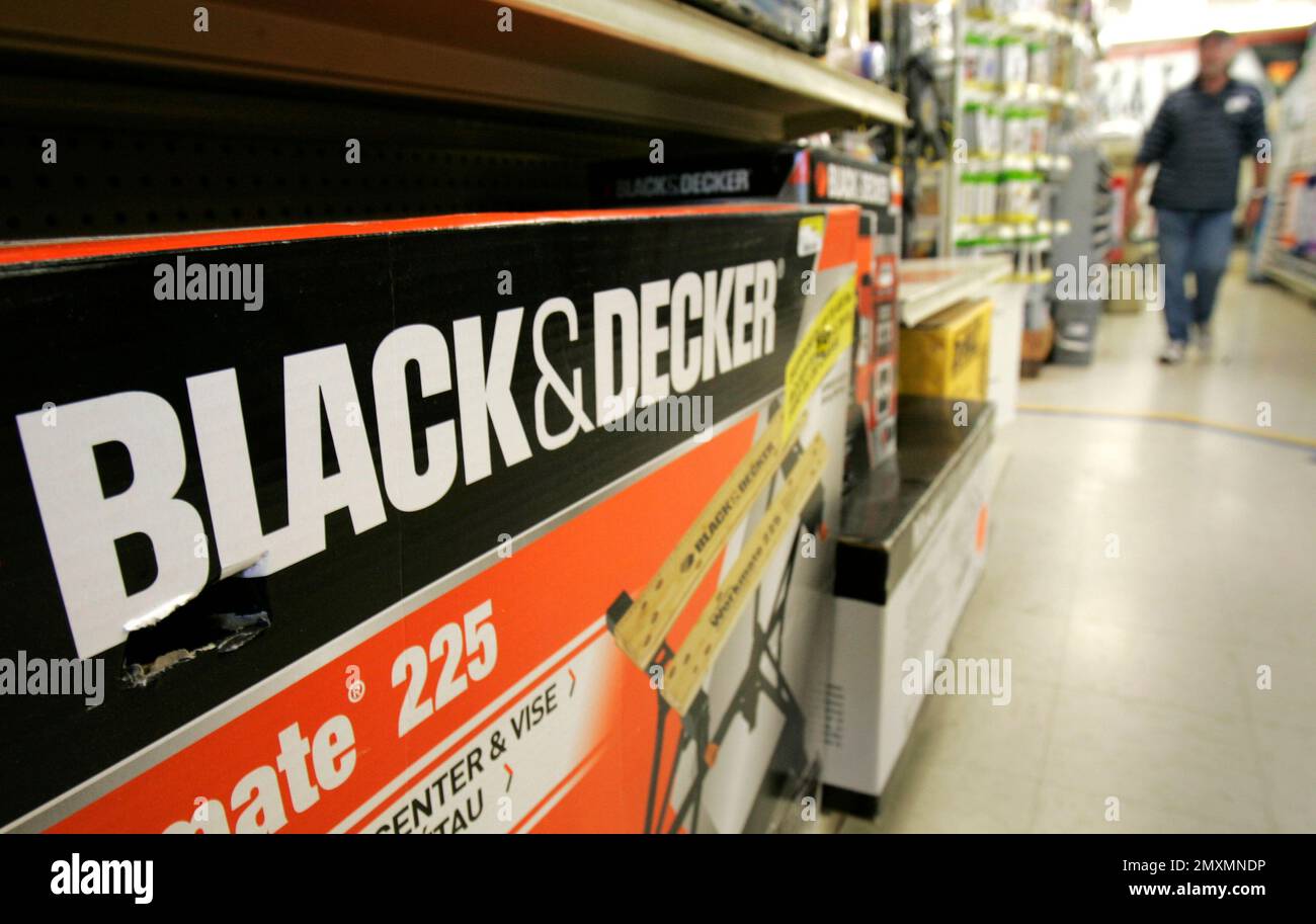 https://c8.alamy.com/comp/2MXMNDP/file-in-this-tuesday-nov-3-2009-file-photo-a-black-decker-workmate-bench-is-displayed-at-a-store-in-little-rock-ark-tool-company-stanley-black-decker-inc-is-buying-newell-brands-tools-division-announced-wednesday-oct-12-2016-ap-photodanny-johnston-file-2MXMNDP.jpg