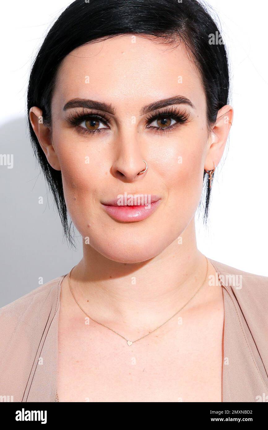 In this Sept. 22, 2016 photo, actresssinger Rumer Willis poses for a