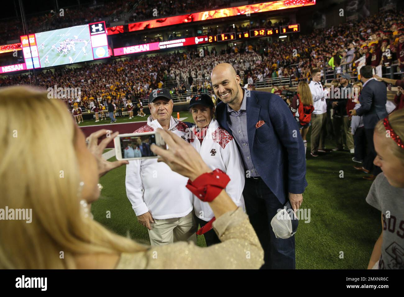 image-distributed-for-discovery-communications-matt-hasselbeck-with