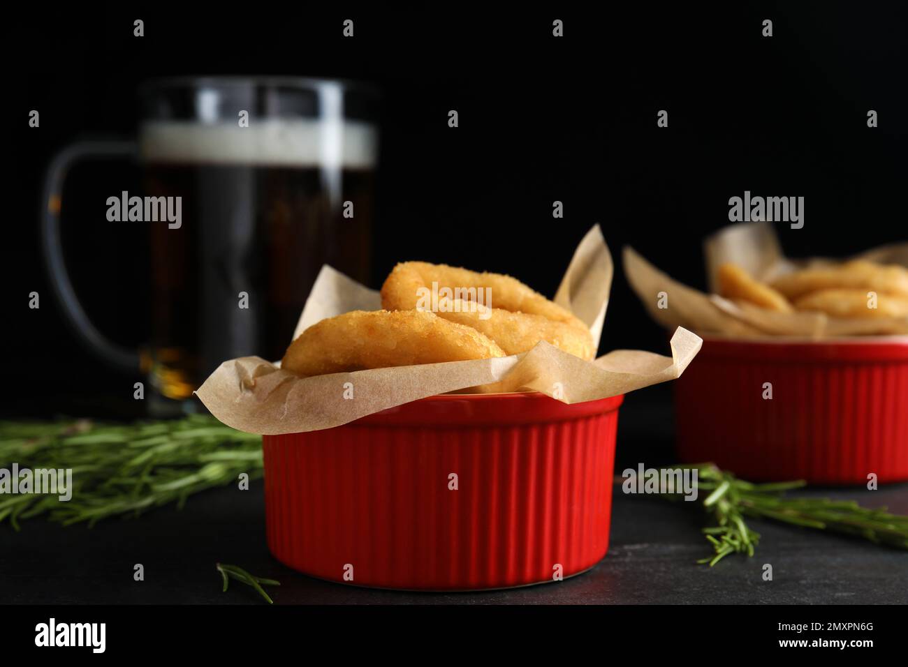 Fried beer batter onion rings hi-res stock photography and images - Alamy