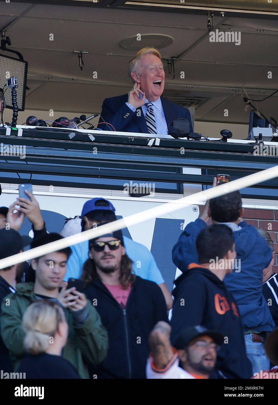 Private funeral Mass held for Vin Scully