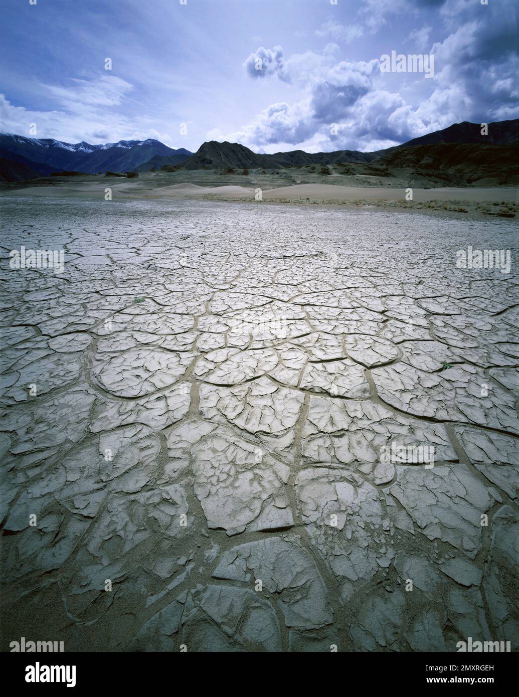 Himalayan geography hi-res stock photography and images - Alamy