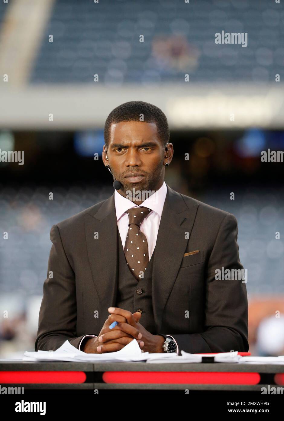 Belichicks Game Night Espns Countdown Show Begins In Chapel Hill - 5oojo34