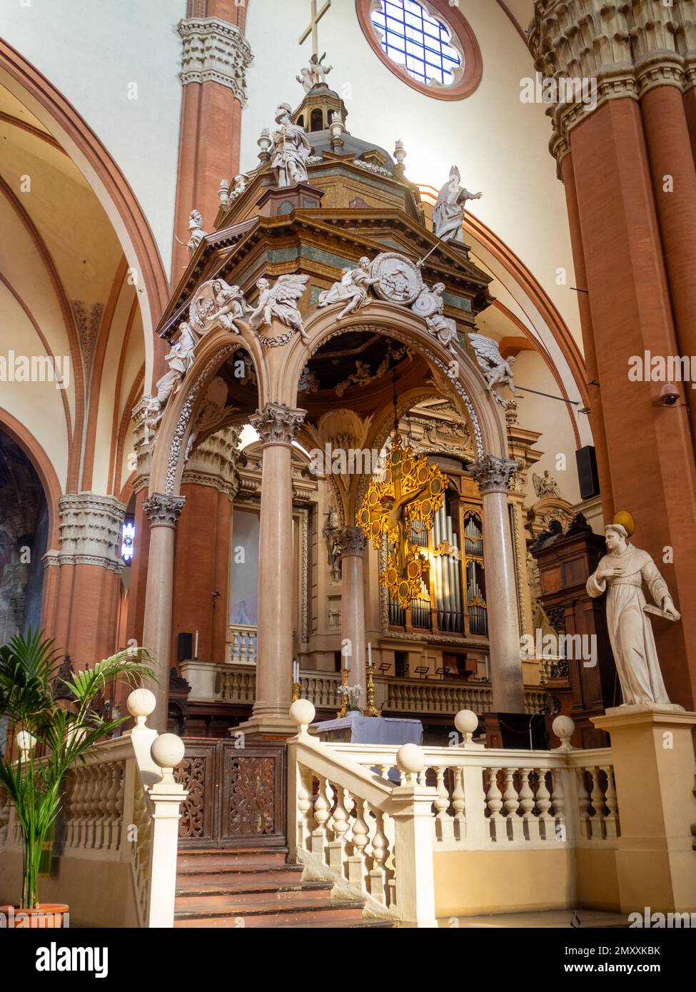 Side view of the ciborium and high altar of San Petronio Basilica, Bologna Stock Photo