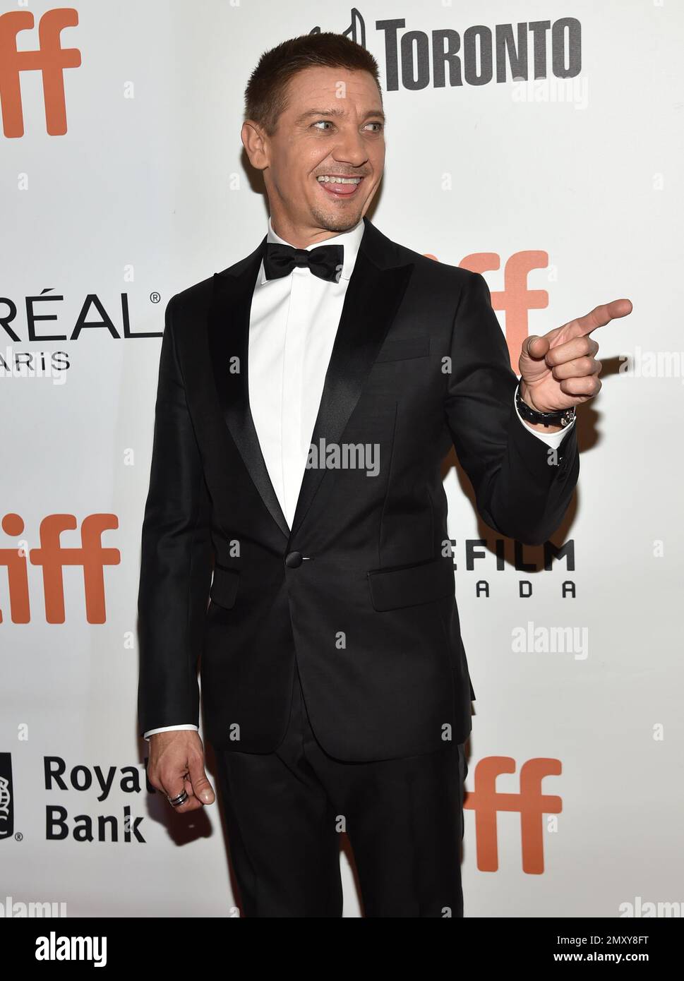 Jeremy Renner arrives at the 