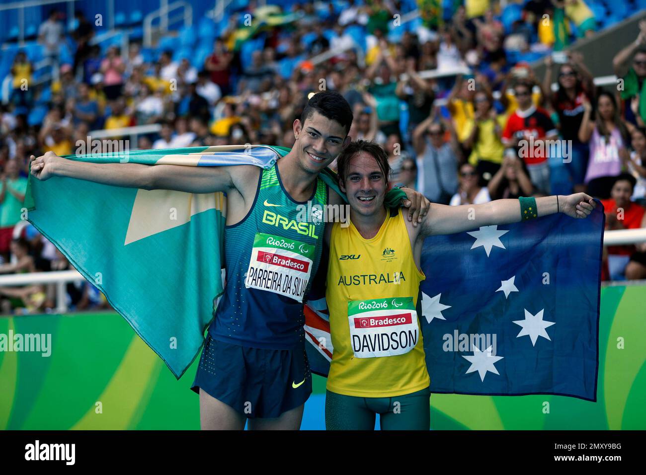Brayden Davidson Rio Rancho Brazil's Rodrigo Parreira da Silva, left, and Australia's Brayden ...