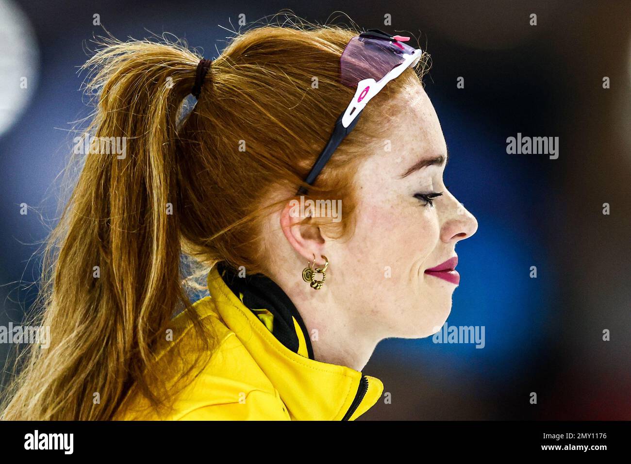HERENVEEN - Antoinette Rijpma - de Jong in action on the 3000 meters during the second day of the NK distances in Thialf. ANP VINCENT JANNINK Stock Photo