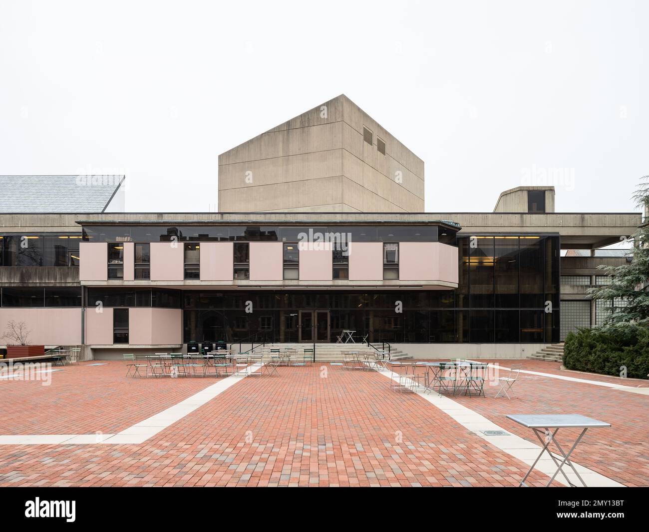 Mallinckrodt Center at Washington University in St Louis designed by