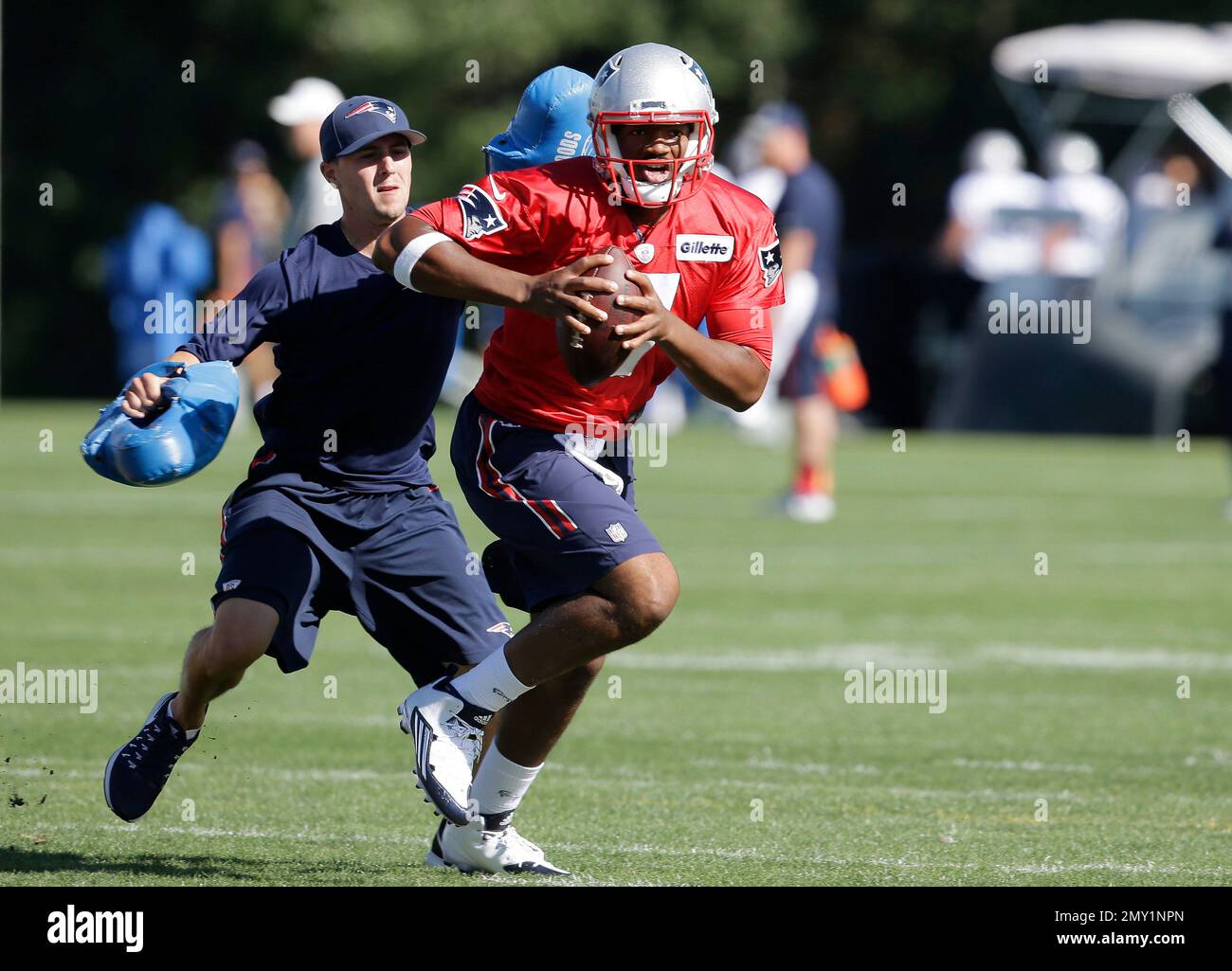 New England Patriots Quarterback Jacoby Brissett, Center, Performs ...