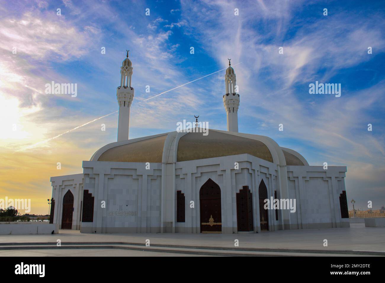 Beautiful front view of the entrance of Hassan En any Mosque at sunset in Jeddah, Saudi Arabia Stock Photo