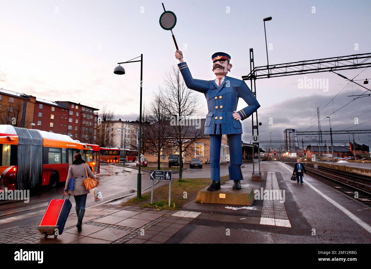A statue at Linköping central station, Linköping, Sweden. A traveler ...
