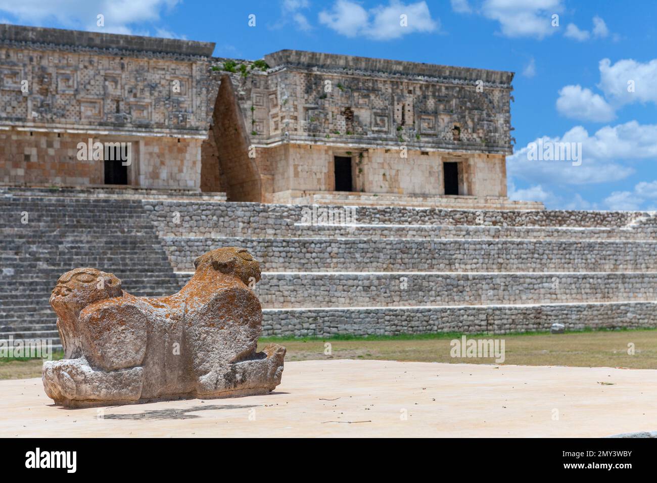 Two-headed jaguar throne in front of the House of the Governor, Uxmal, Yucatan Stock Photo