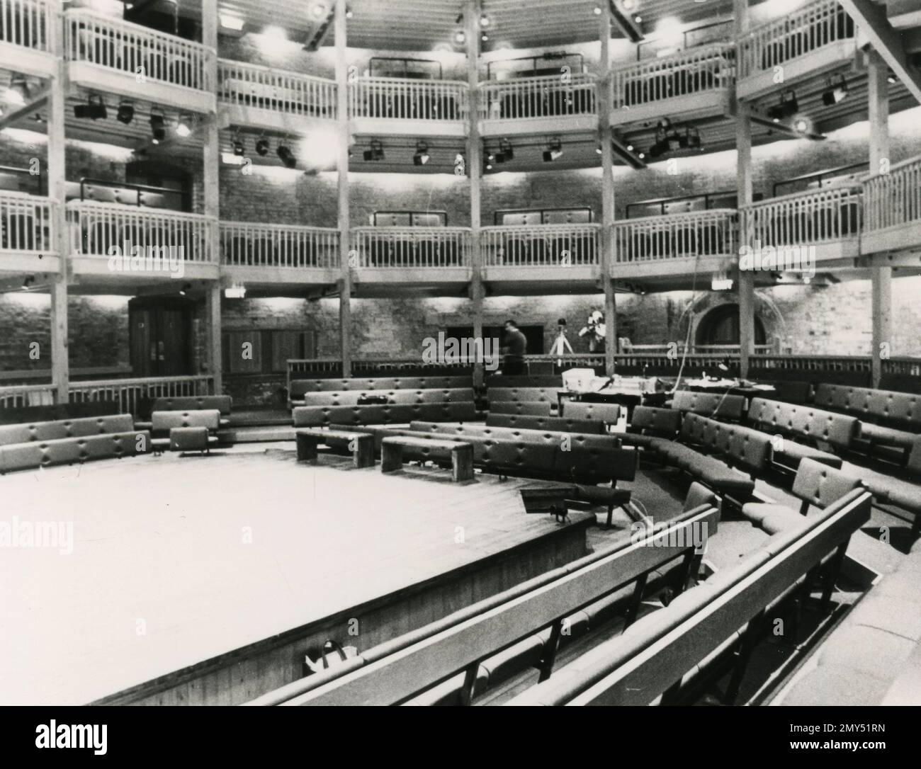 Swan theatre interior hi-res stock photography and images - Alamy