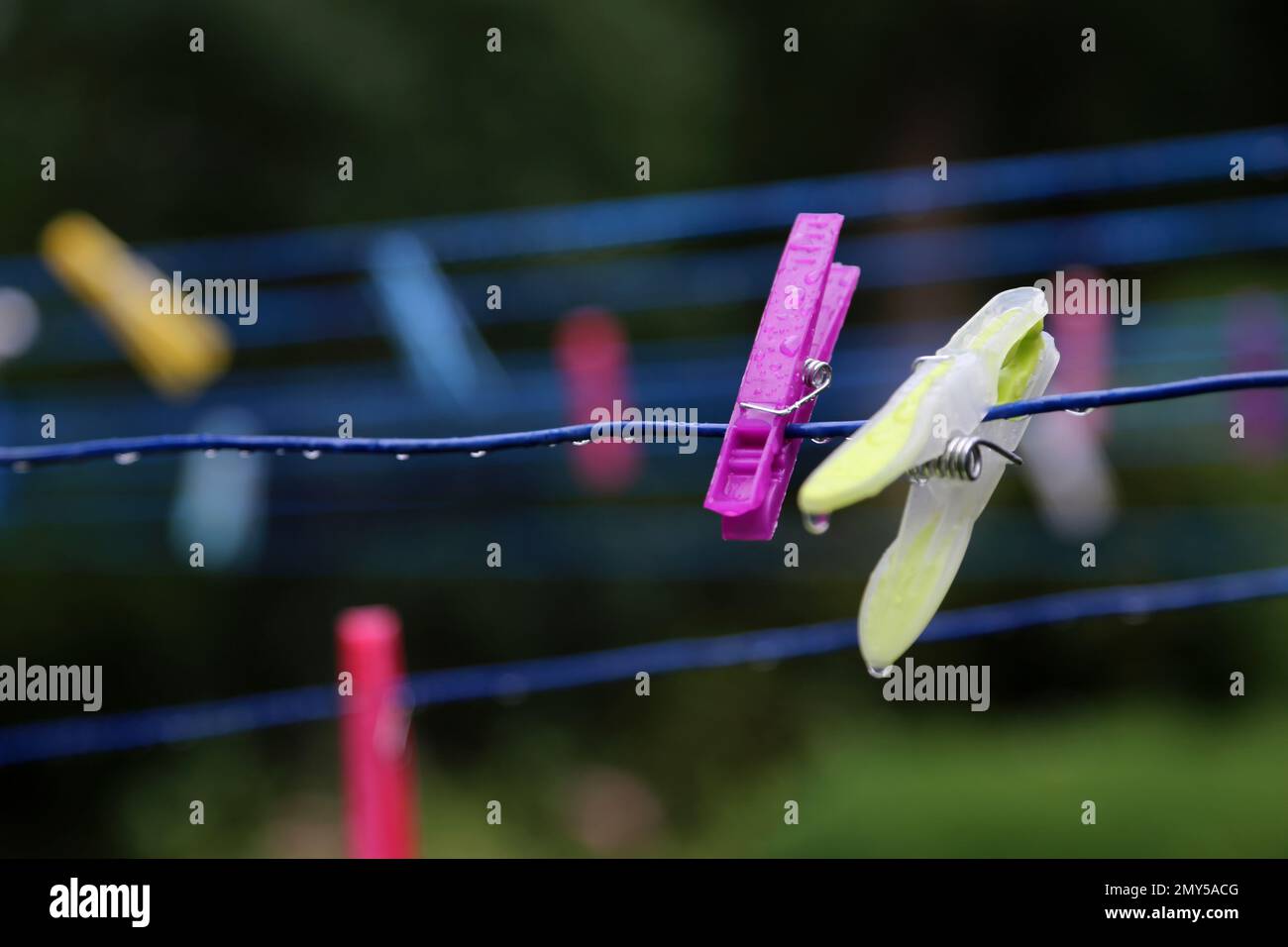 Washing line retro hi-res stock photography and images - Alamy