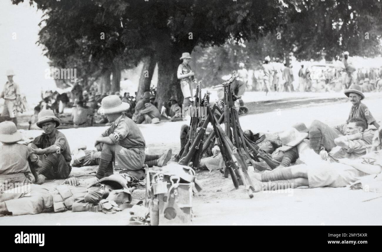 British infantry soldiers resting in the North West Frontier region of British India c. early 1930s. Stock Photo