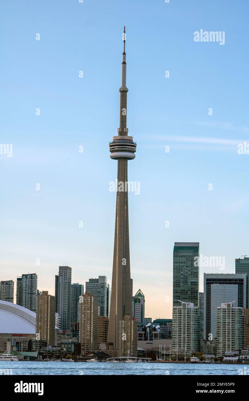 Historic toronto skyline hi-res stock photography and images - Alamy