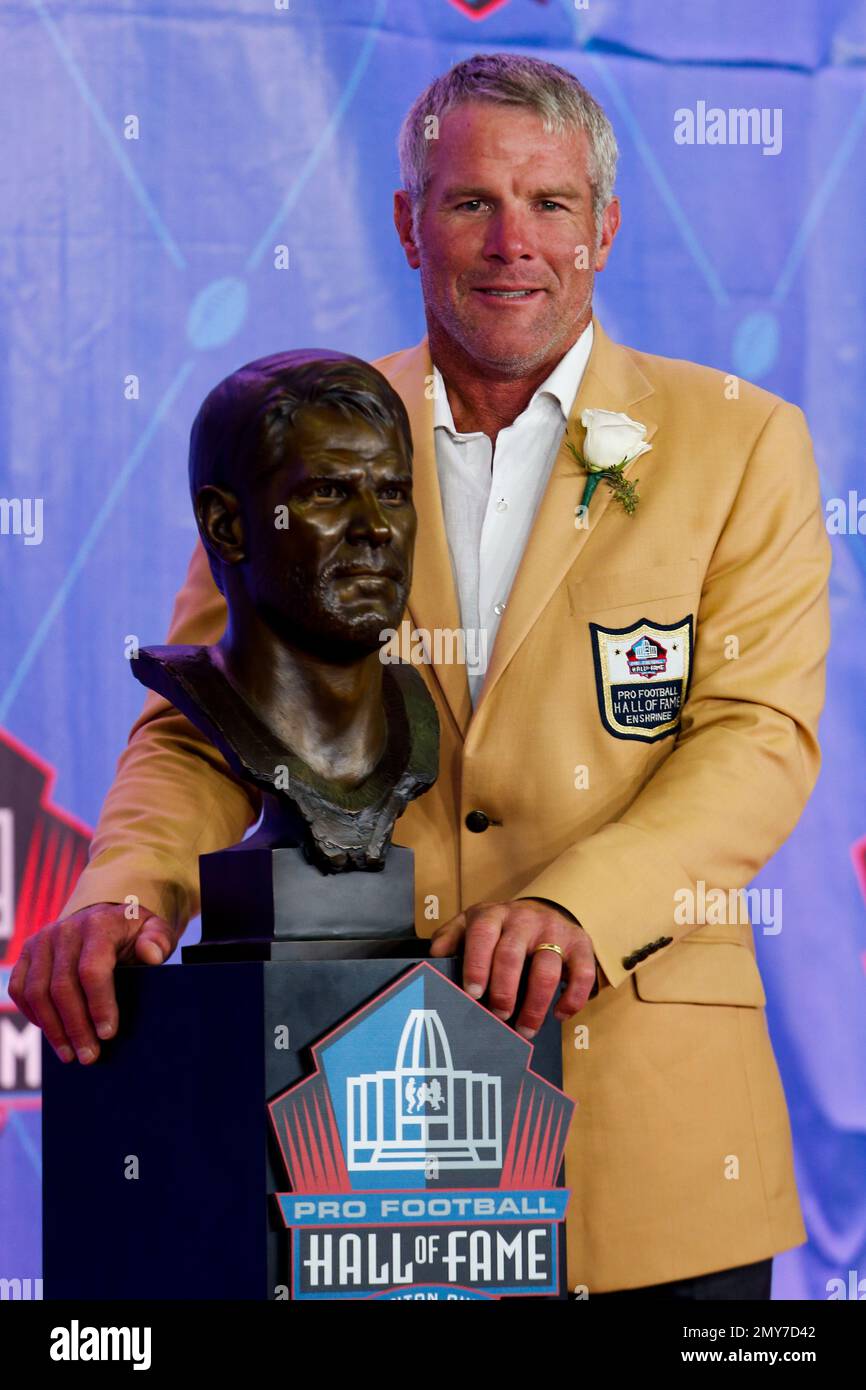 Brett Favre's Hall of Fame Induction Photo Gallery - Acme Packing