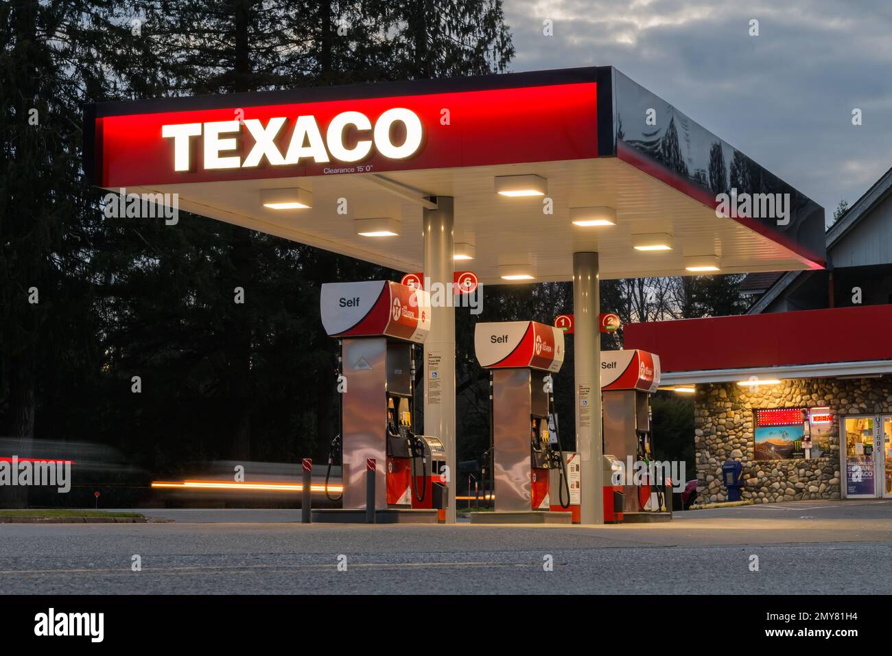 Texaco gas station hires stock photography and images Alamy