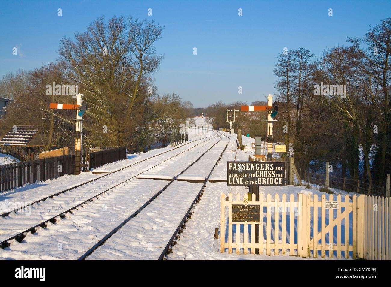 Sheffield park east sussex winter hi-res stock photography and images ...