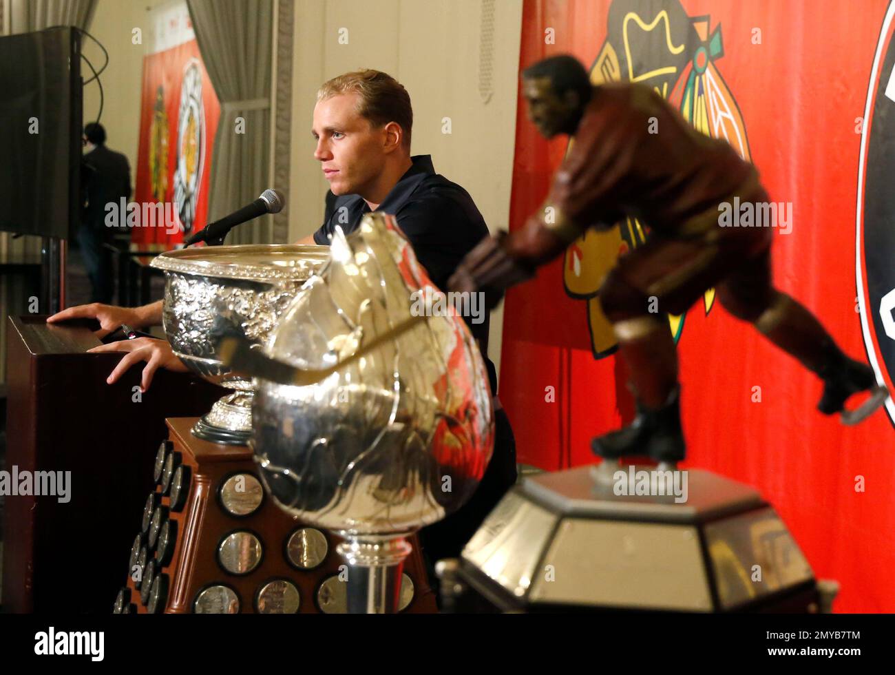 Chicago's Patrick Kane wins the Hart Trophy as NHL MVP