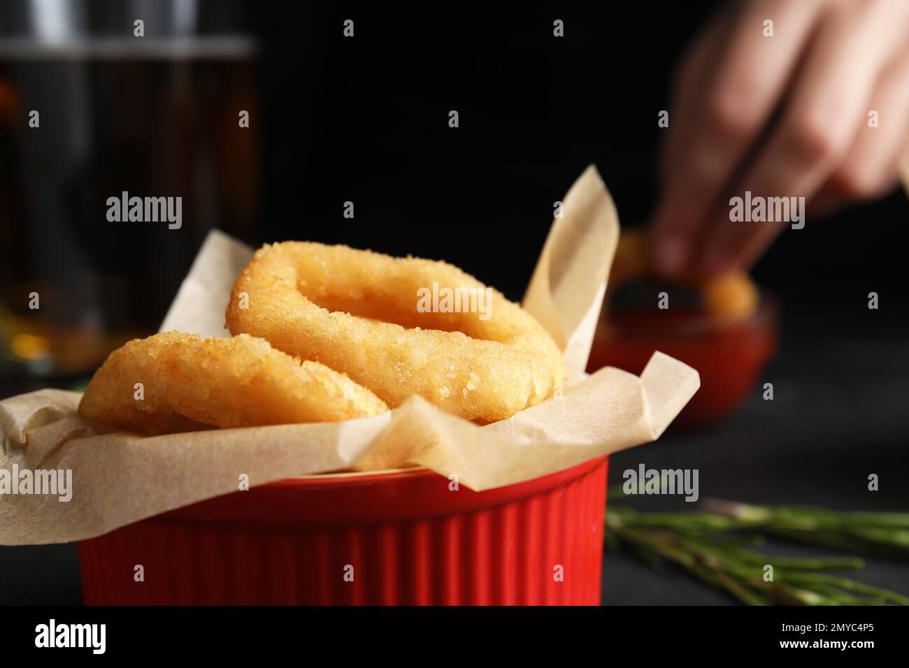 Fried beer batter onion rings hi-res stock photography and images - Alamy