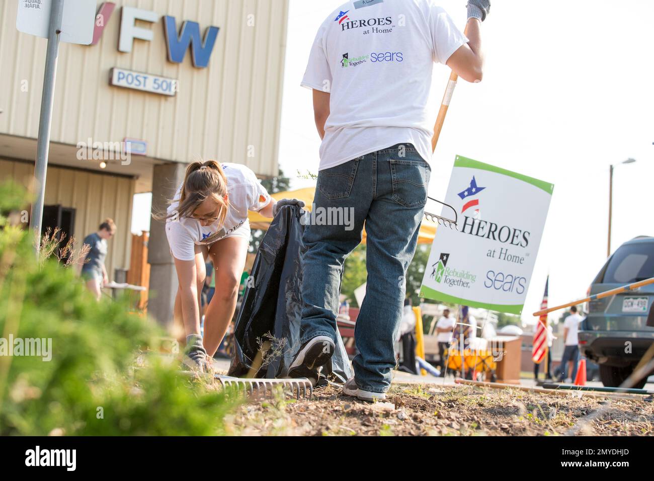 IMAGE DISTRIBUTED FOR SEARS Sears Heroes at Home teamed with