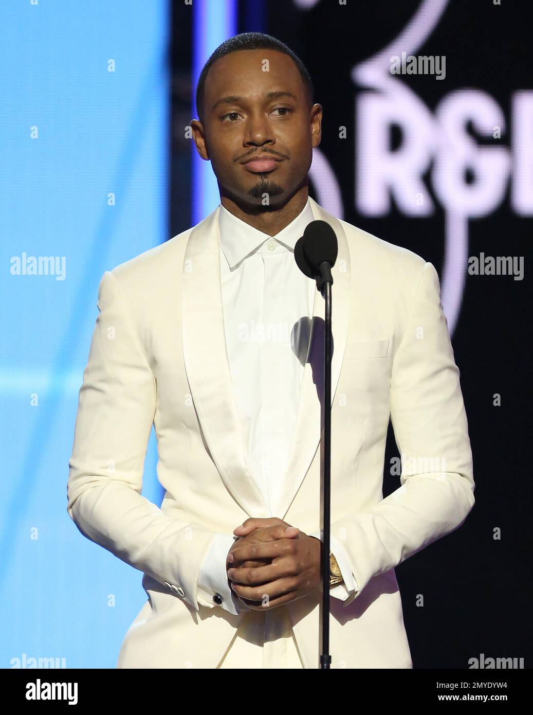 Terrence J presents the award for best male R&B/pop artist at the BET