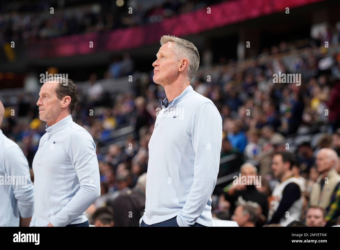 Golden State Warriors head coach Steve Kerr () in the first half of an NBA basketball game
