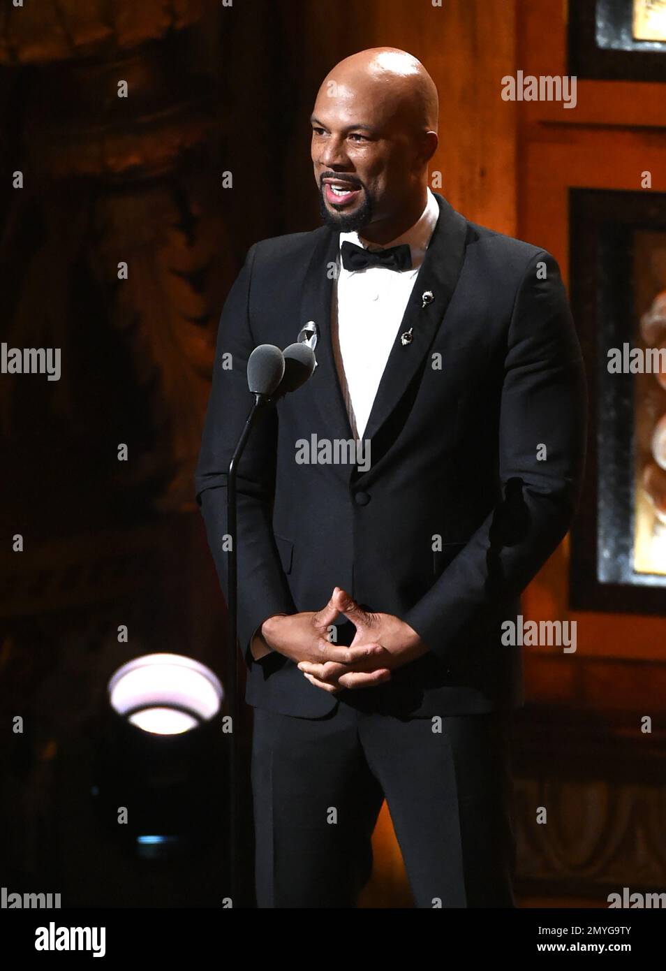 Common introduces a performance by the cast of “Hamilton