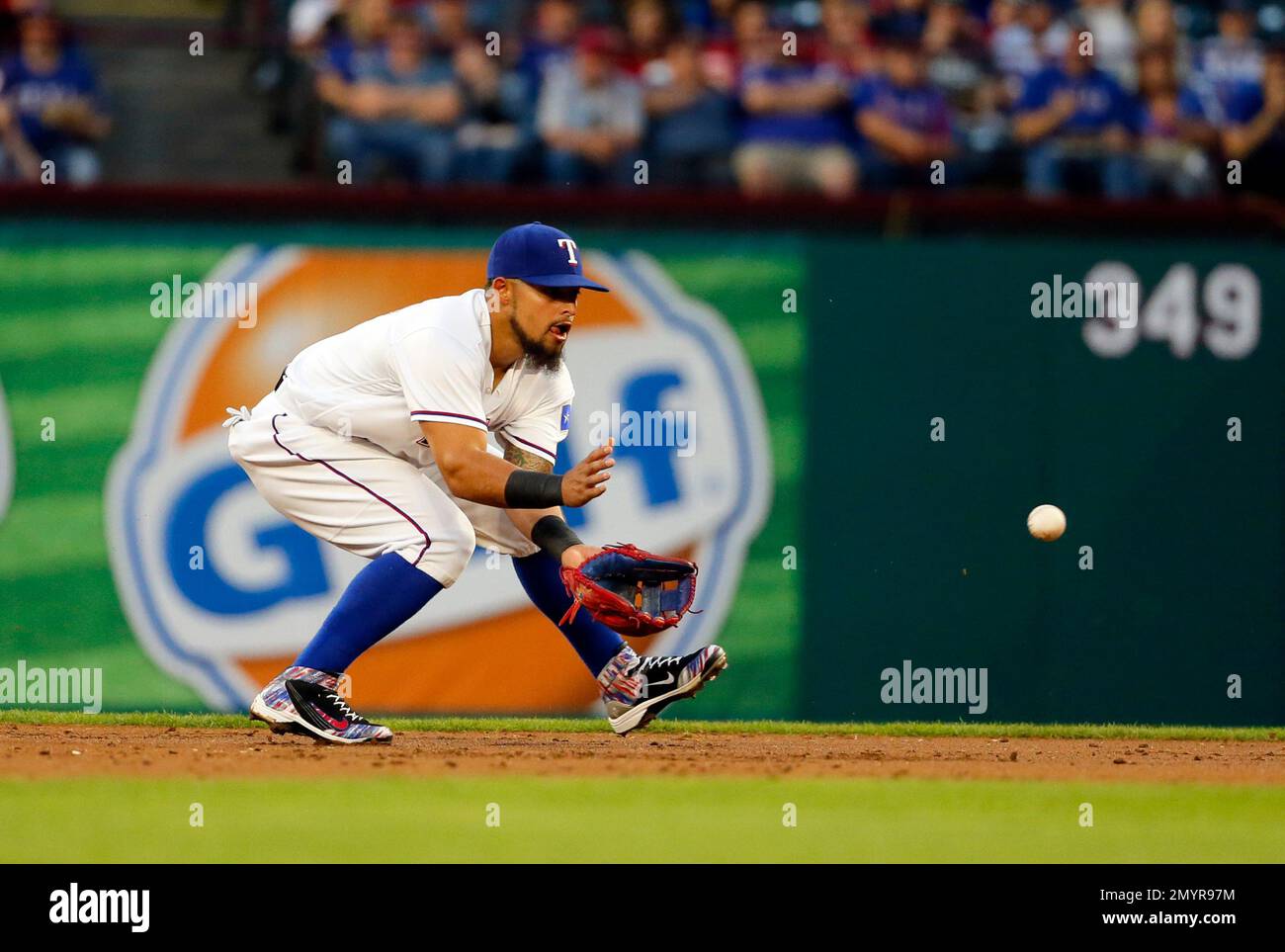 Texas Rangers' Rougned Odor fields a throw in a baseball game against the  Minnesota Twins in a baseball game Friday, June 22, 2018, in Minneapolis.  (AP Photo/Jim Mone Stock Photo - Alamy