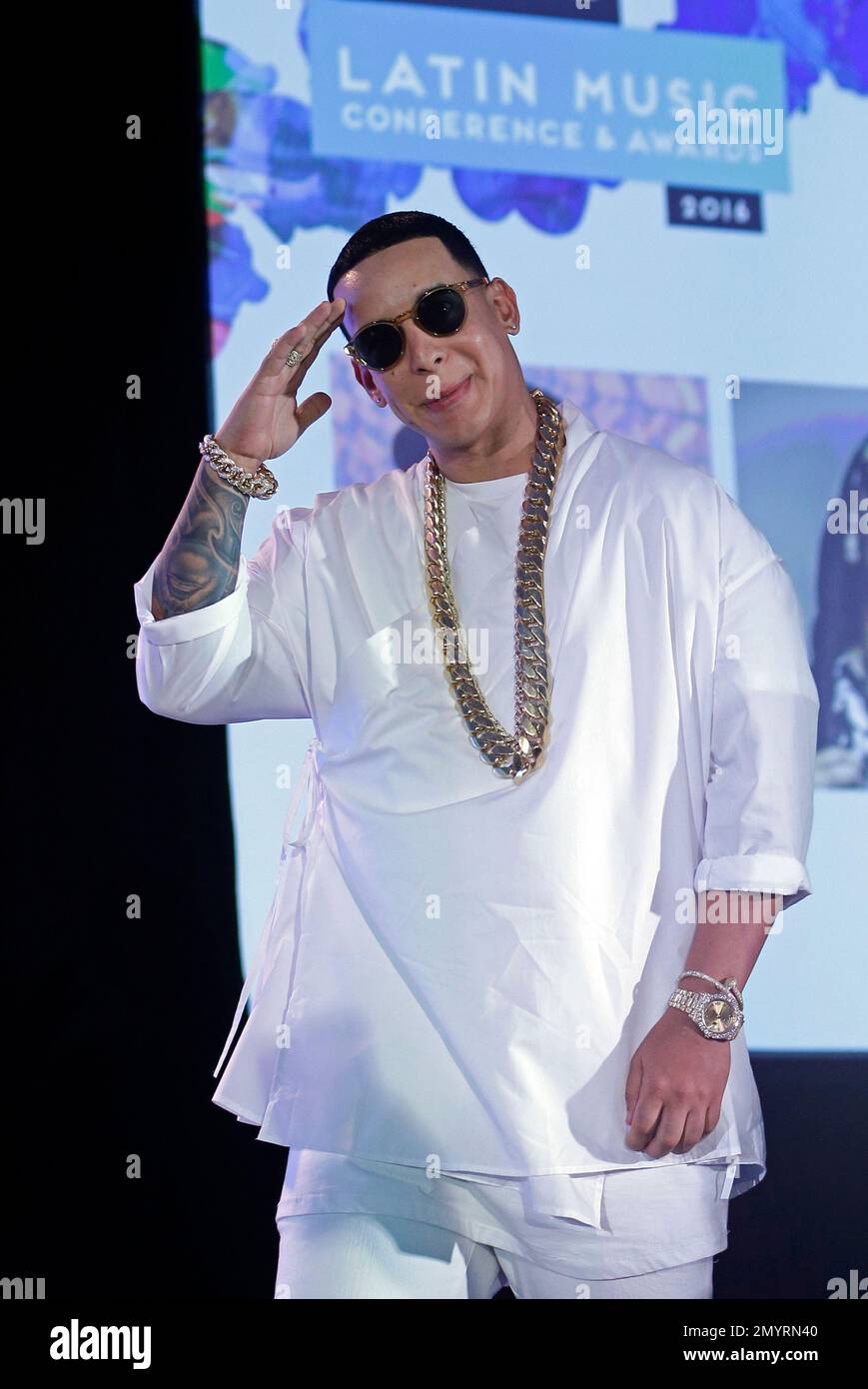 Musician Daddy Yankee arrives to the 8th Annual Latin GRAMMY Awards at, FilmMagic