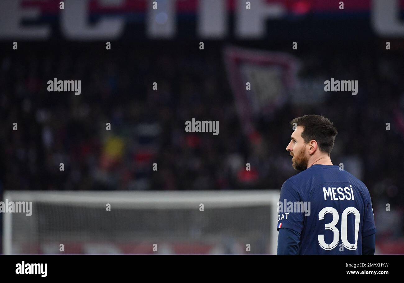 lionel-messi-of-psg-celebrates-his-goal-during-the-french-championship