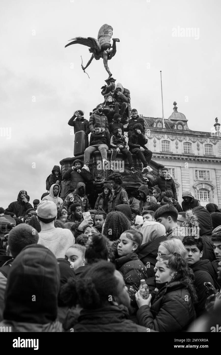 Trill artist Digga D aka Rhys Herbert films music video in Piccadilly