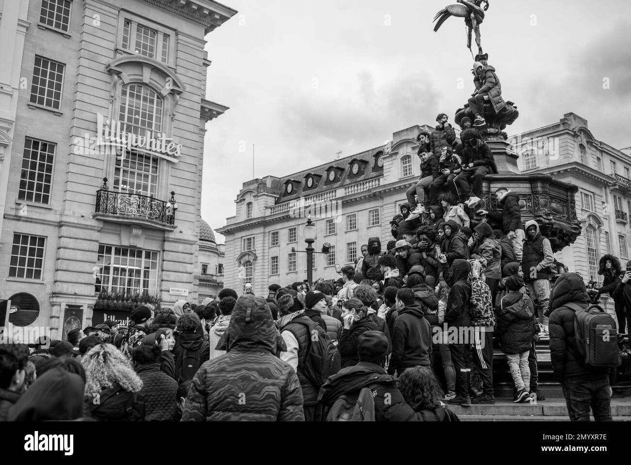 Trill artist Digga D aka Rhys Herbert films music video in Piccadilly