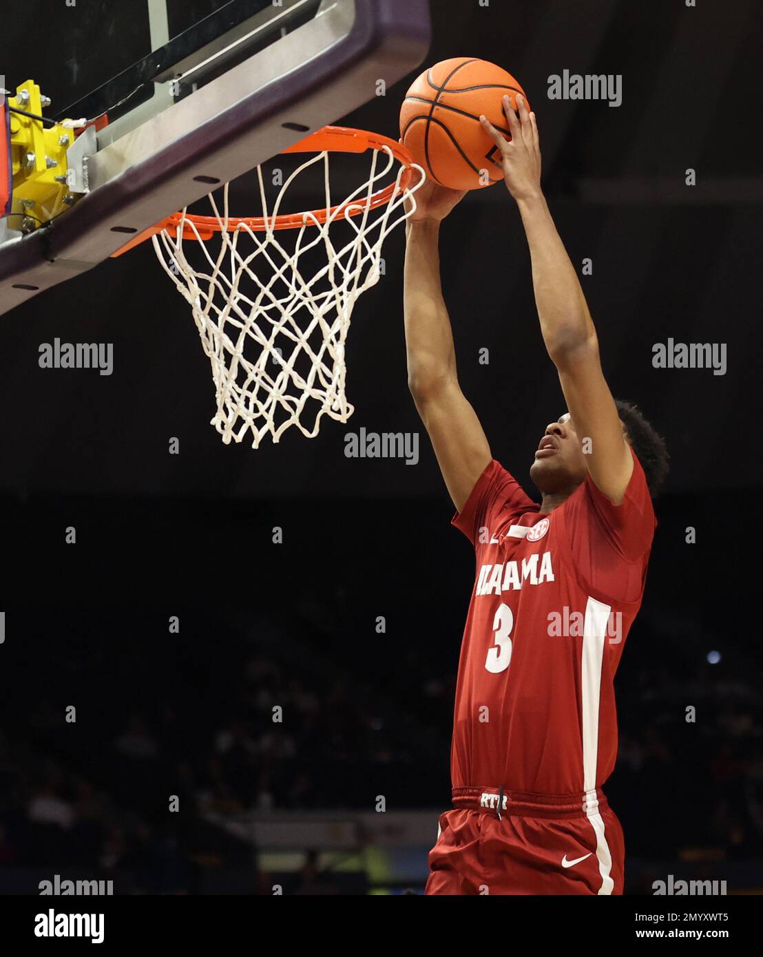 Baton Rouge, USA. 04th Feb, 2023. Alabama Crimson Tide guard Rylan Griffen (3) throws down a breakaway dunk during a men's college basketball game at the Pete Maravich Assembly Center in Baton Rouge, Louisiana on Saturday, February 4, 2023. (Photo by Peter G. Forest/Sipa USA) Credit: Sipa USA/Alamy Live News Stock Photo