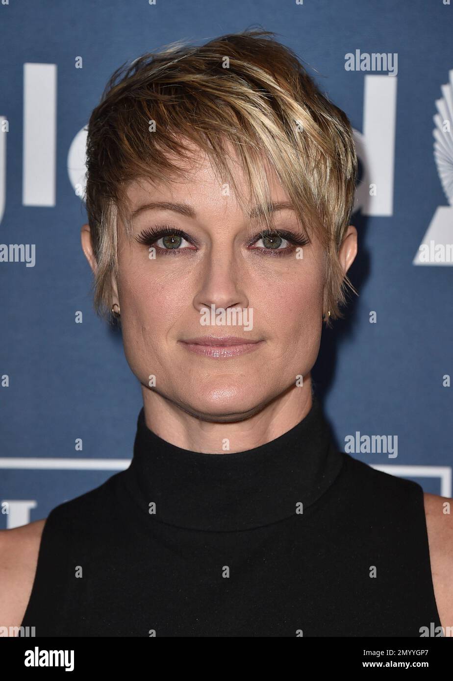 Teri Polo arrives at the 27th Annual GLAAD Media Awards at the Beverly  Hilton on Saturday, April 2, 2016, in Beverly Hills, Calif. (Photo by  Jordan Strauss/Invision/AP Stock Photo - Alamy