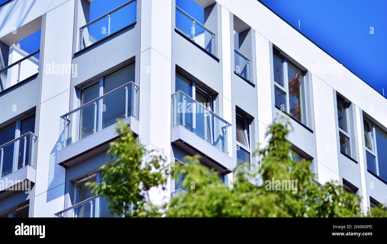 Green With Luxury - Mansion Global