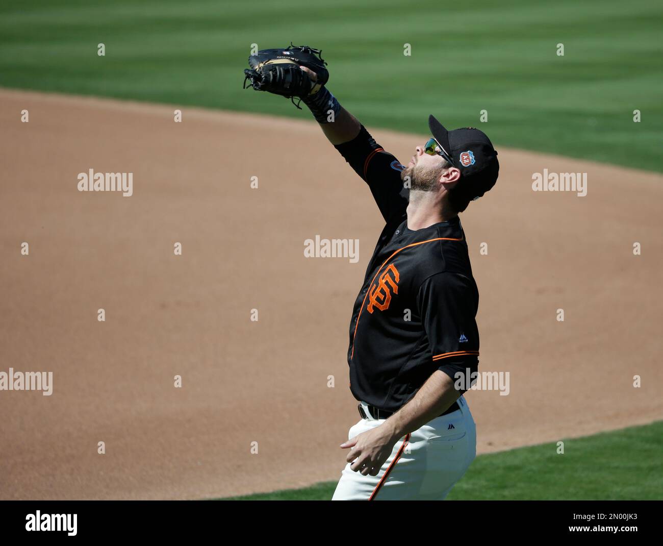 San Francisco Giants first baseman Brandon Belt (9) in action during a