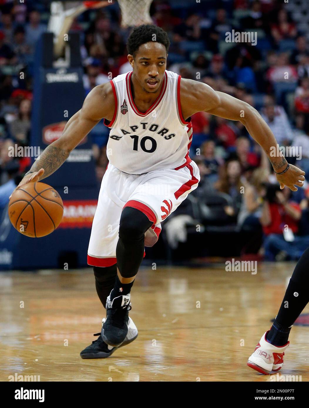 Toronto Raptors guard DeMar DeRozan (10) drives the lane in the first ...