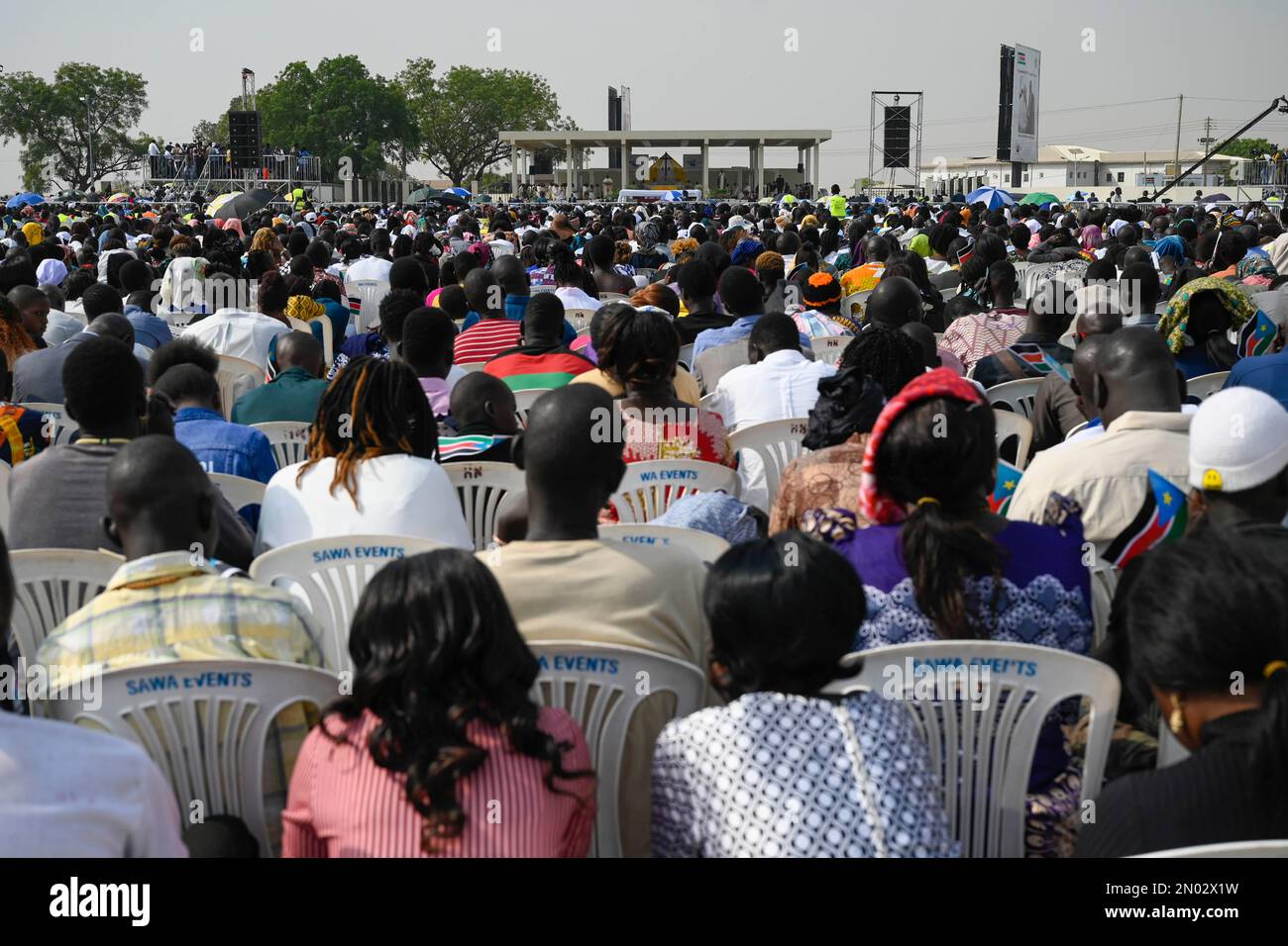 Juba, South Sudan. 05th Feb, 2023. South Sudan, Juba, 2023/2/5.Pope Francis presides over the holy mass at the John Garang Mausoleum in Juba, South Sudan. Pope Francis is on a three-day visit to South Sudan to promote peace and reconciliation in the world's youngest country, riven by the scars of civil war and extreme poverty. Photograph by Vatican Media/Catholic Press Photo . RESTRICTED TO EDITORIAL USE - NO MARKETING - NO ADVERTISING CAMPAIGNS Credit: Independent Photo Agency/Alamy Live News Stock Photo