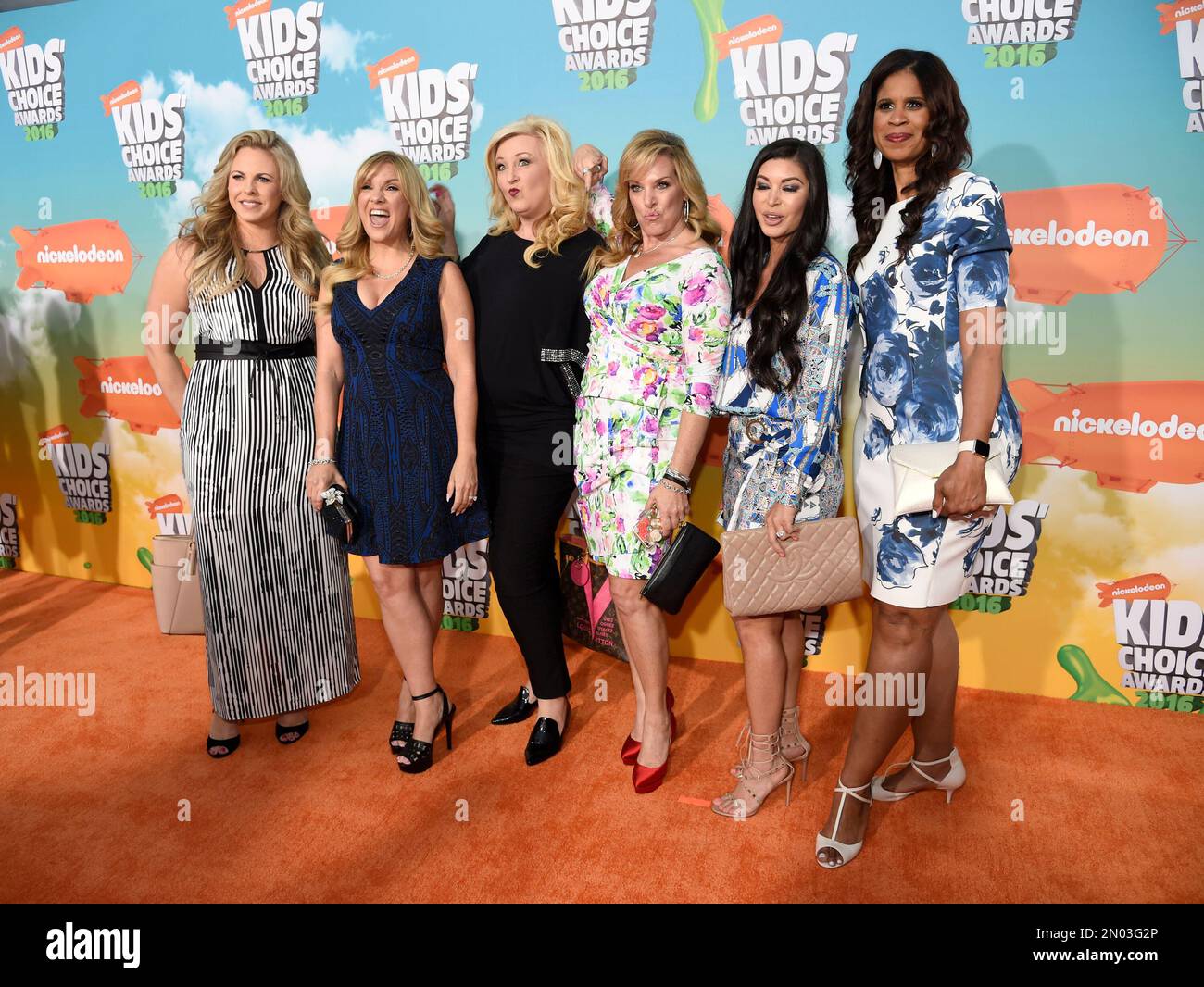 The cast of "Dance Moms" arrive at the Kids' Choice Awards at The Forum