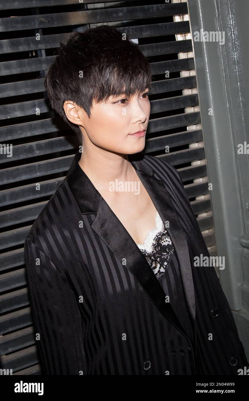 Givenchy li hotsell
