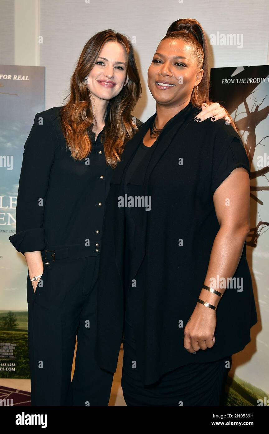 Jennifer Garner, left, and Queen Latifah attend the "Miracles from