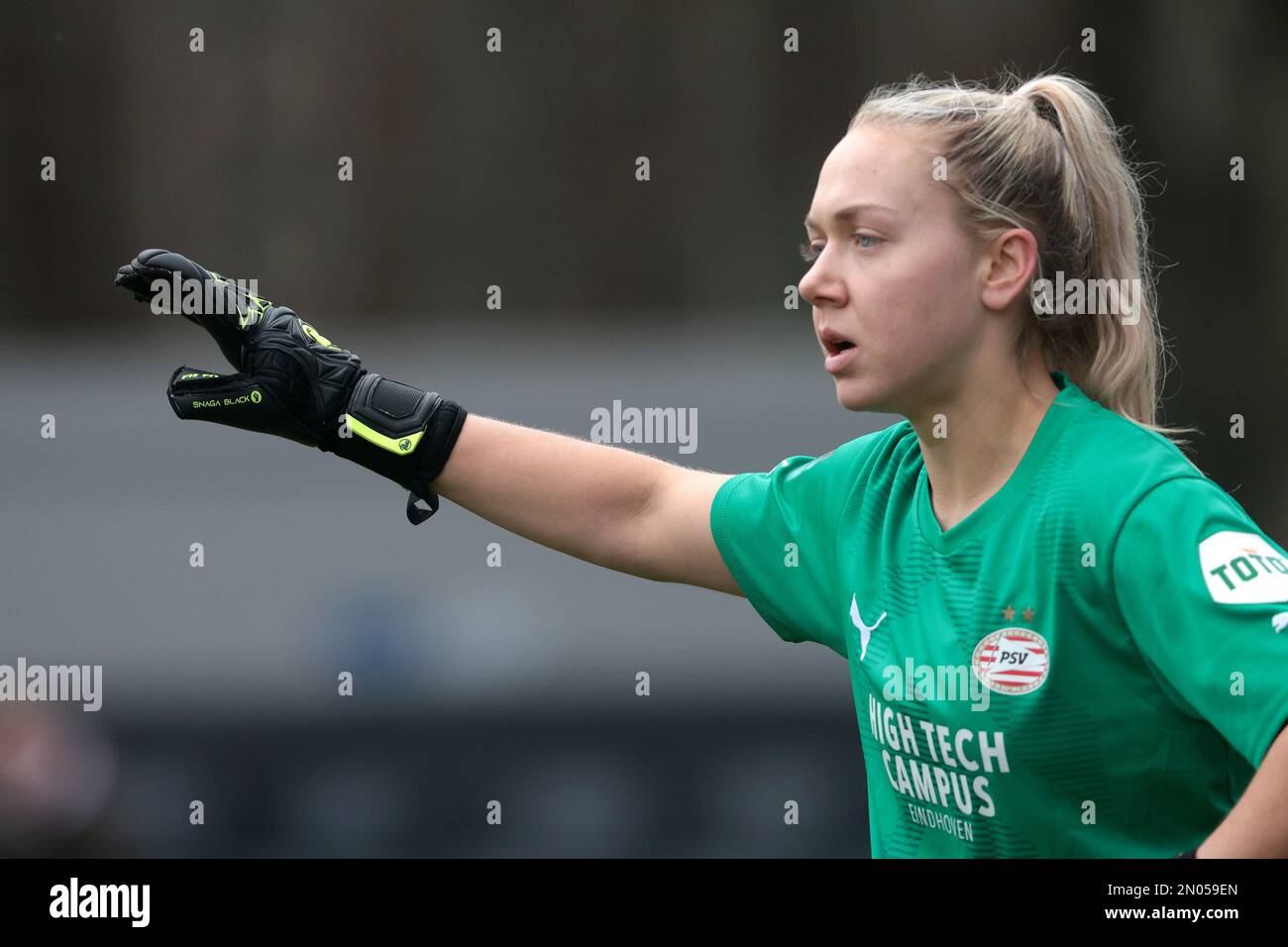 EINDHOVEN - PSV V1 goalkeeper Lisan Alkemade during the Dutch Eredivisie women's match between PSV and Ajax at PSV Campus De Herdgang on February 5, 2023 in Eindhoven, Netherlands. AP | Dutch Height | Jeroen Putmans Stock Photo