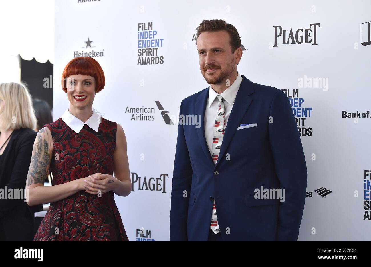 rent faktisk overdrive Samlet Jason Segel, right, and Alexis Mixter arrive at the Film Independent Spirit  Awards on Saturday, Feb. 27, 2016, in Santa Monica, Calif. (Photo by Jordan  Strauss/Invision/AP Stock Photo - Alamy
