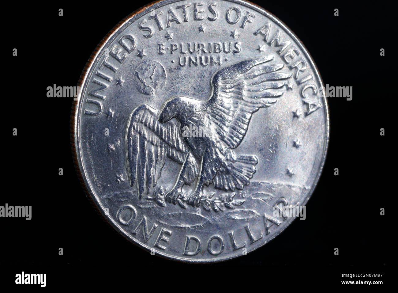 1 dollar coin hi-res stock photography and images - Alamy