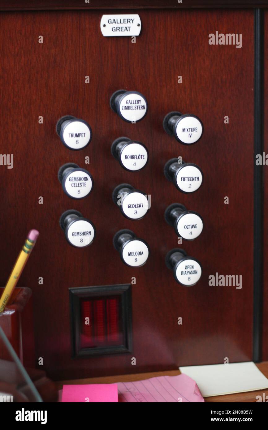 Vintage organ keys and buttons Stock Photo Alamy
