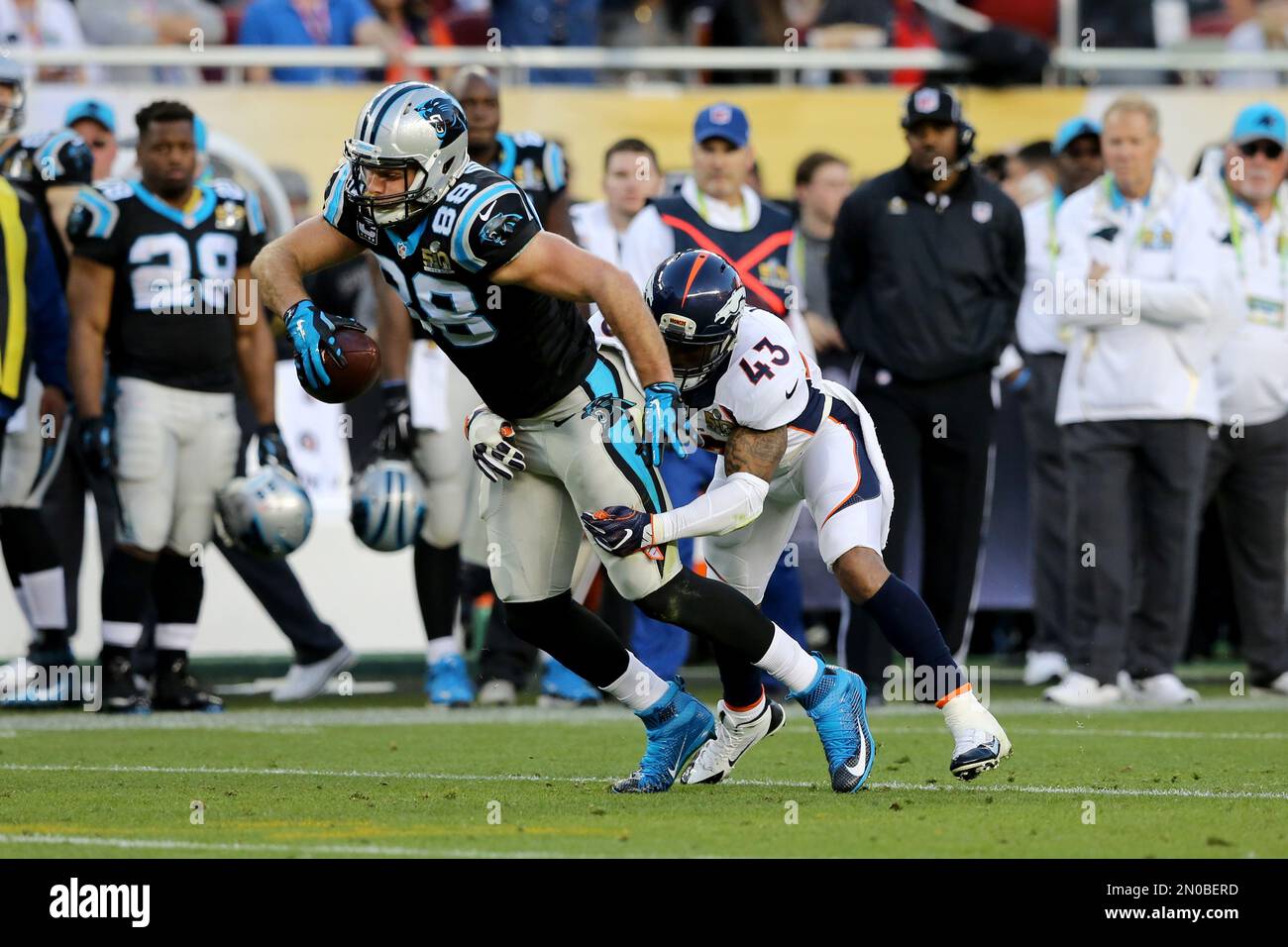 Super Bowl Match-Up: Broncos trying to slow Carolina TE Greg Olsen