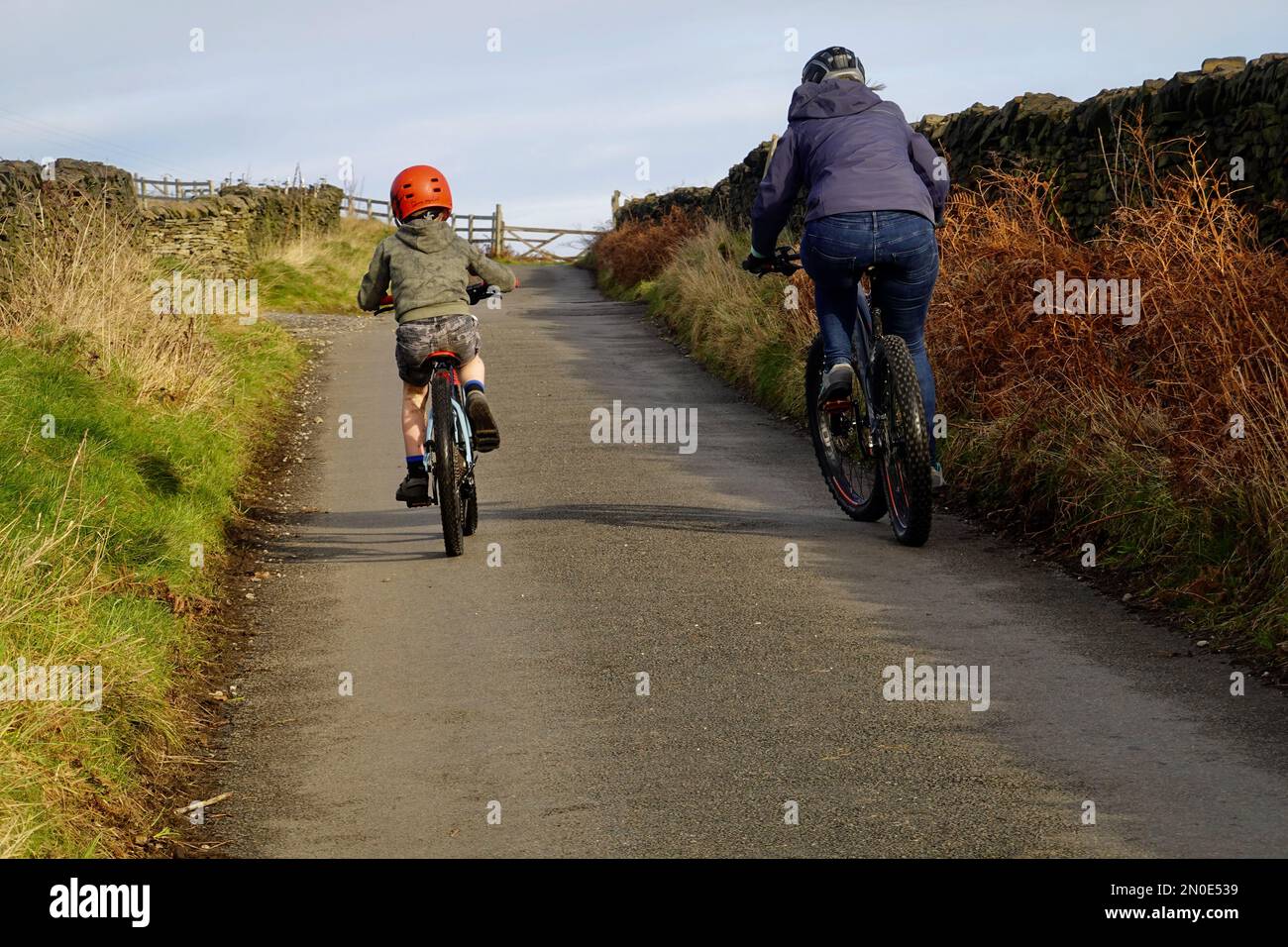 how to cycle up a hill