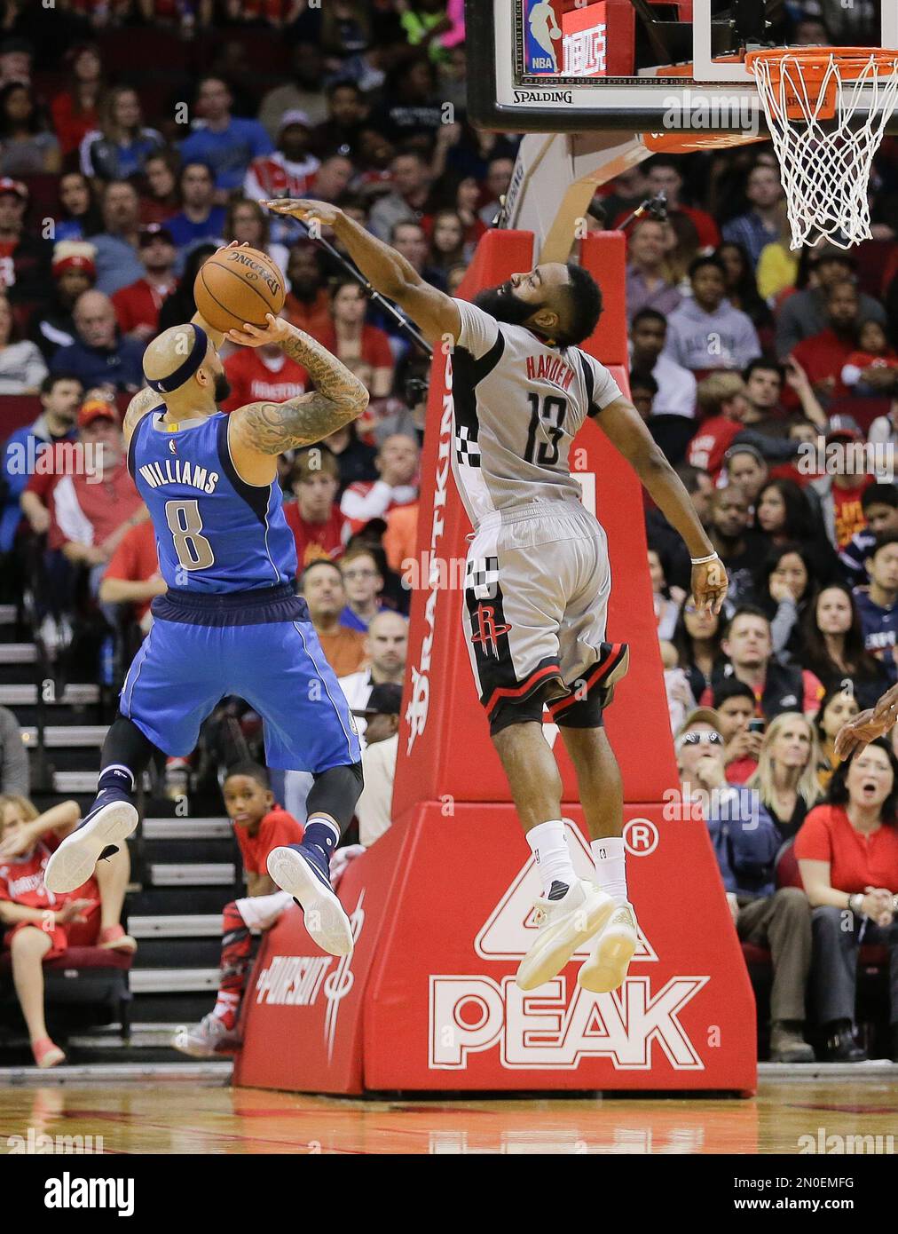 Dallas Mavericks guard Deron Williams (8) shoots over Houston Rockets